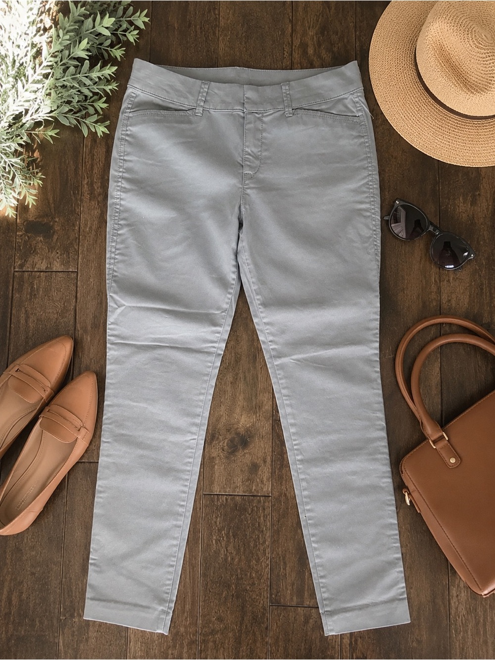 NWT Old Navy Pixie Skinny Ankle Pants Gray Size 4 Stretch Office Career